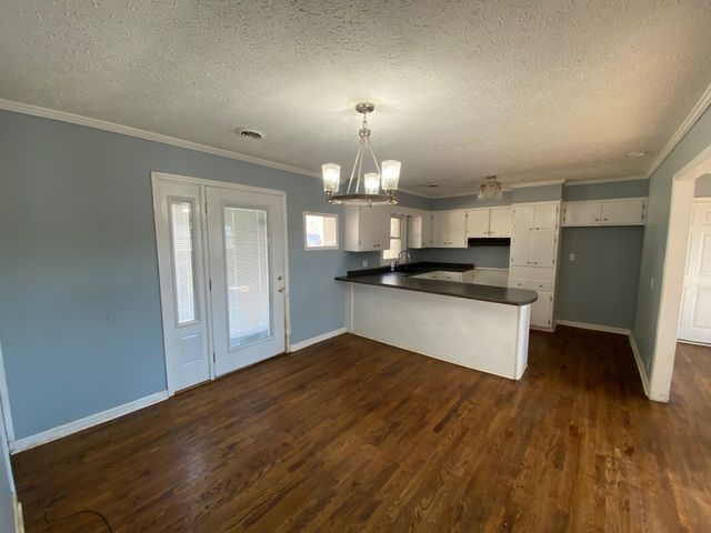 85 Fentress Dr, Erin, TN 37061