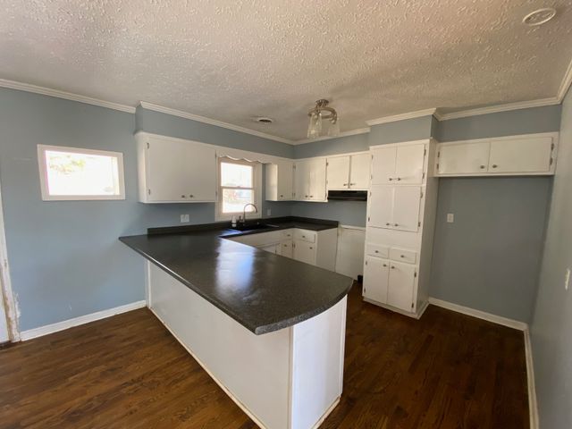 85 Fentress Dr, Erin, TN 37061