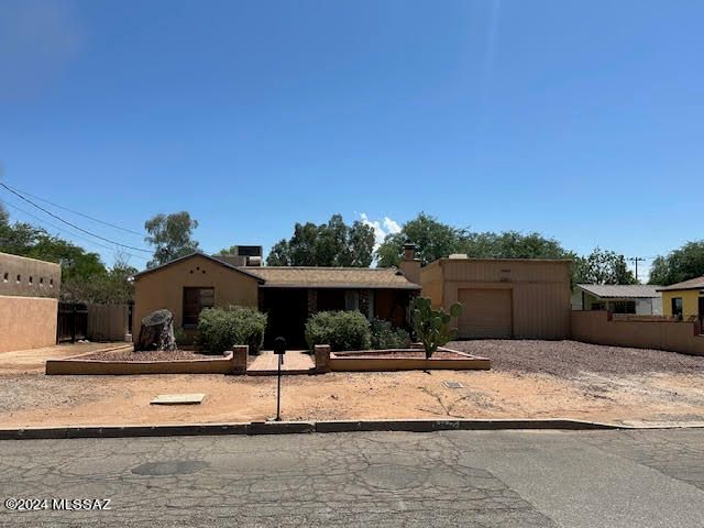 1612 N Magnolia Avenue, Tucson, AZ 85712