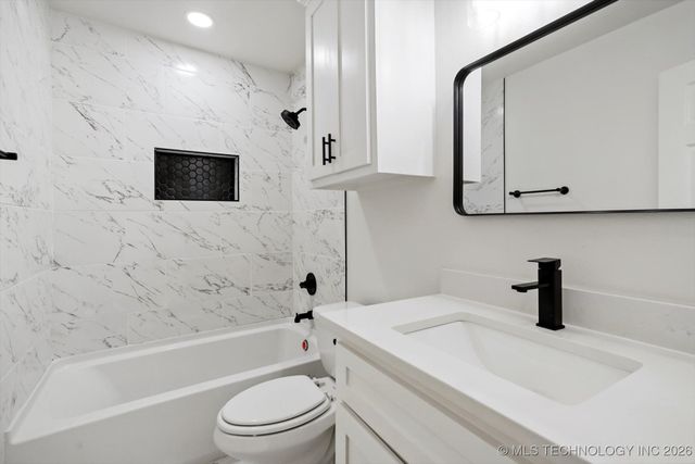 6763 E Independence Place, Tulsa, OK 74115