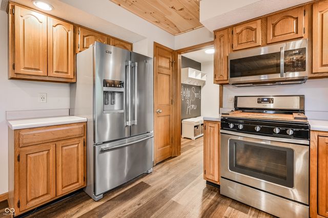 10241 Forest Creek Drive, Indianapolis, IN 46239