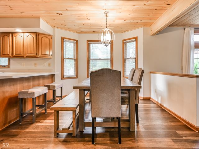 10241 Forest Creek Drive, Indianapolis, IN 46239