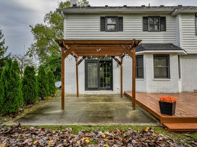 10241 Forest Creek Drive, Indianapolis, IN 46239