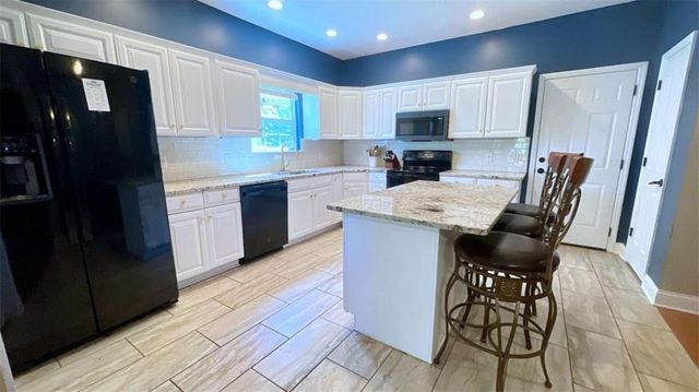 301 Hidden Oaks Drive, Flintstone, GA 30725