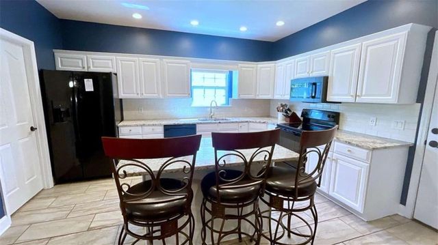 301 Hidden Oaks Drive, Flintstone, GA 30725