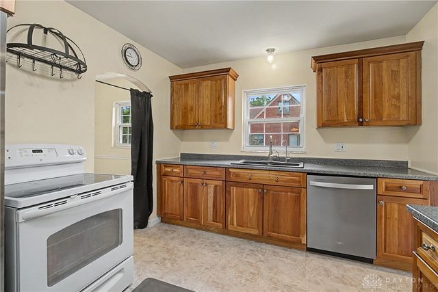 3228 Shroyer Road, Kettering, OH 45429