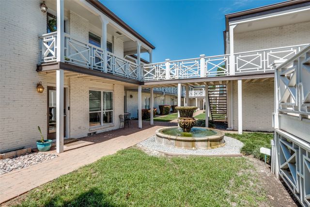 5927 E University Boulevard 217, Dallas, TX 75206