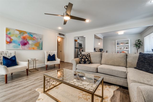 5927 E University Boulevard 217, Dallas, TX 75206