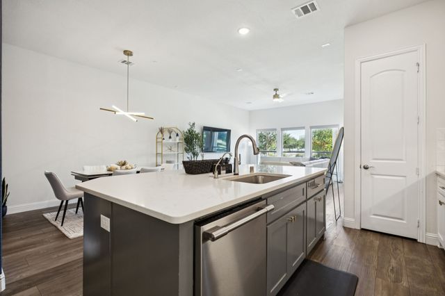 1885 Wittington Place, Farmers Branch, TX 75234