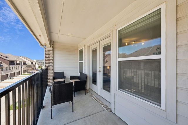 1885 Wittington Place, Farmers Branch, TX 75234