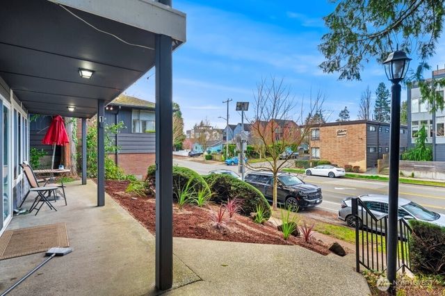 5954 Fauntleroy Way SW, Seattle, WA 98136