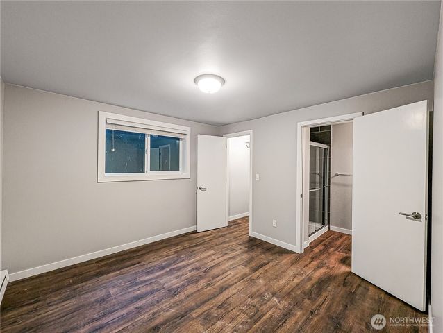 5954 Fauntleroy Way SW, Seattle, WA 98136