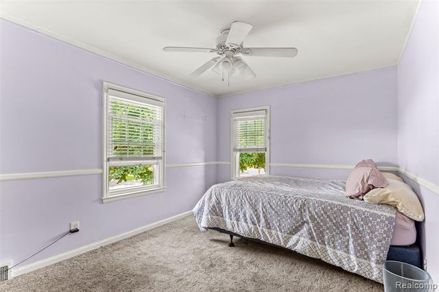 22260 Olmstead Street, Dearborn, MI 48124