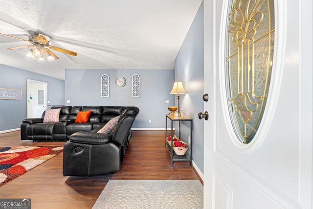 274 Stillwood Drive, Hartwell, GA 30643