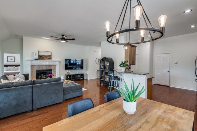 1101 Wisteria Lane, Savannah, TX 76227