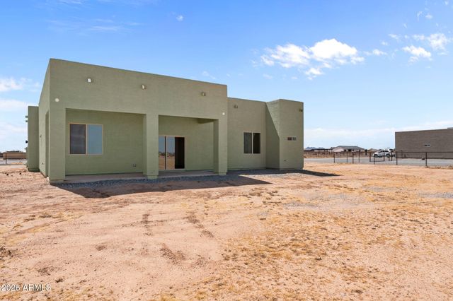 28583 N 257TH Drive, Wittmann, AZ 85361