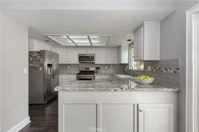 13850 Hidden Valley Road, Victorville, CA 92395