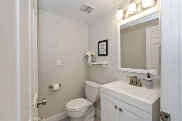 13850 Hidden Valley Road, Victorville, CA 92395