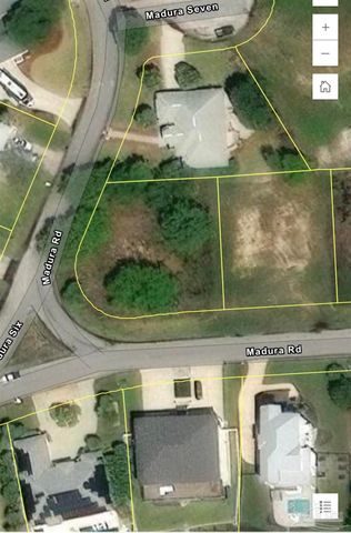 4136 Madura Rd, Gulf Breeze, FL 32563