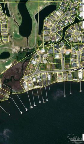 4136 Madura Rd, Gulf Breeze, FL 32563