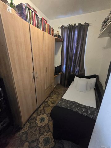92-10 91st Avenue, Woodhaven, NY 11421
