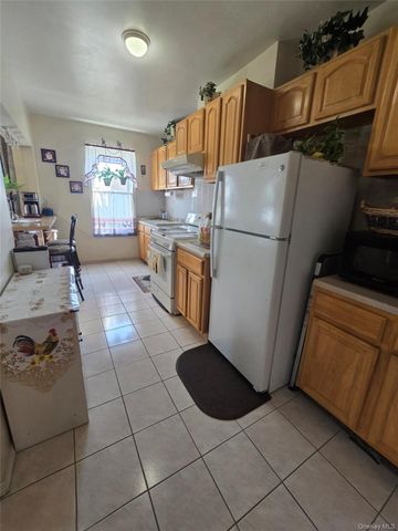 92-10 91st Avenue, Woodhaven, NY 11421