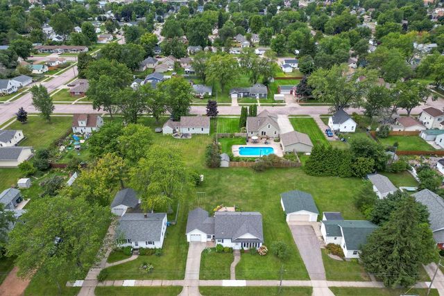 340 15TH STREET SOUTH, Wisconsin Rapids, WI 54494