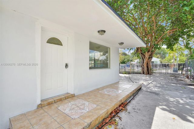 153 NW 42nd St 1, Miami, FL 33127