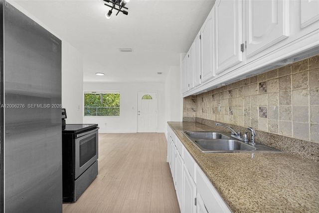 153 NW 42nd St 1, Miami, FL 33127