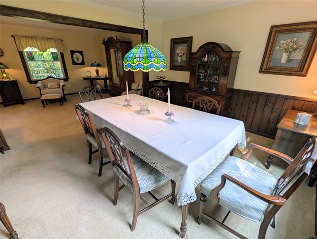 815 ELIZABETH Lane, Erie, PA 16505
