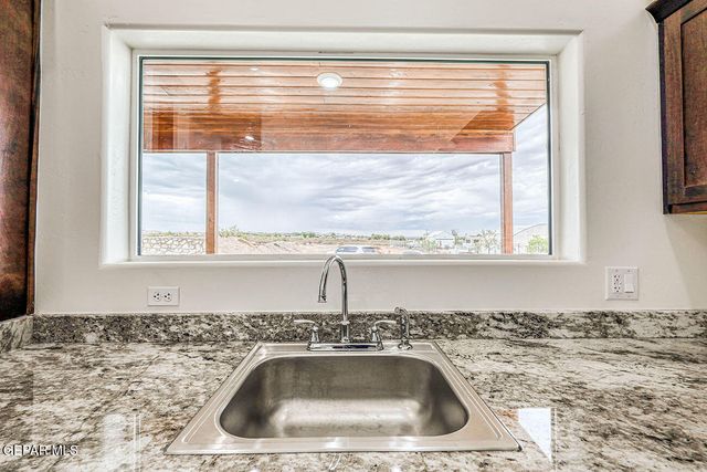 481 CHICKEN FARM Road, 3, Anthony, TX 79821