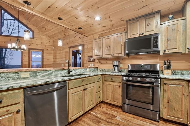 300 Bell Camp Ridge Road, Blue Ridge, GA 30513