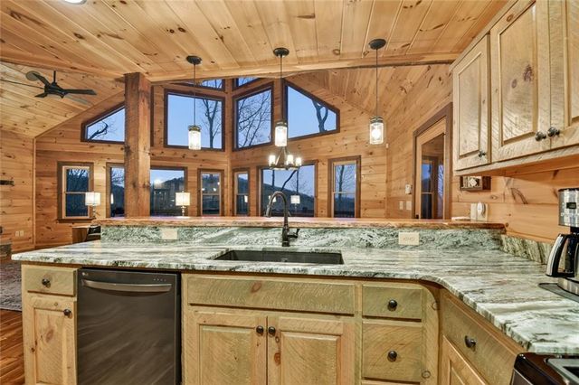 300 Bell Camp Ridge Road, Blue Ridge, GA 30513