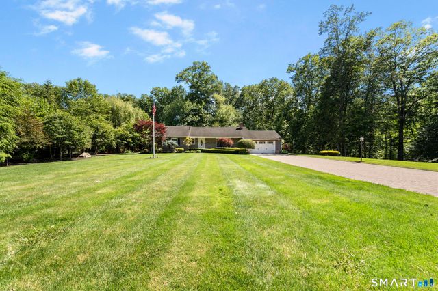 180 Tom Swamp Road, Hamden, CT 06518
