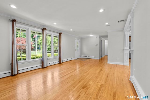 180 Tom Swamp Road, Hamden, CT 06518