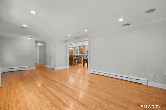 180 Tom Swamp Road, Hamden, CT 06518