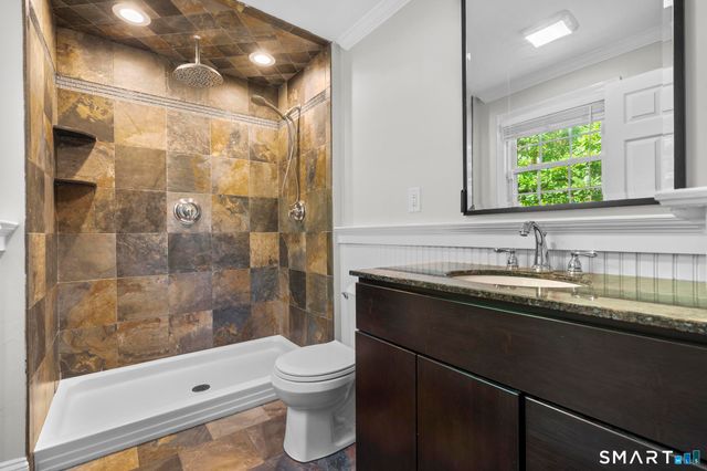 180 Tom Swamp Road, Hamden, CT 06518