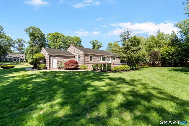 180 Tom Swamp Road, Hamden, CT 06518