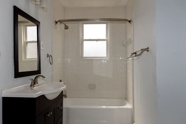 420 High St, Dickson, TN 37055