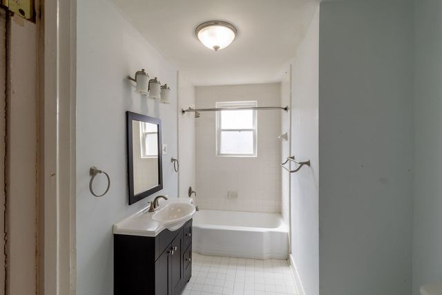 420 High St, Dickson, TN 37055