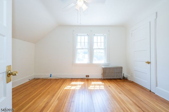 26 Cumberland Ave, Verona Twp., NJ 07044