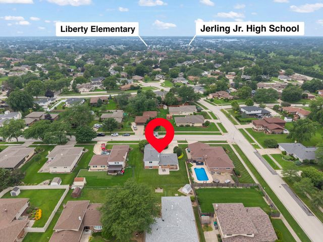 15213 Woodmar Drive, Orland Park, IL 60462