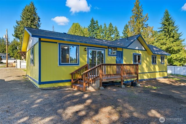 20310 NW Cedar Lane, Poulsbo, WA 98370