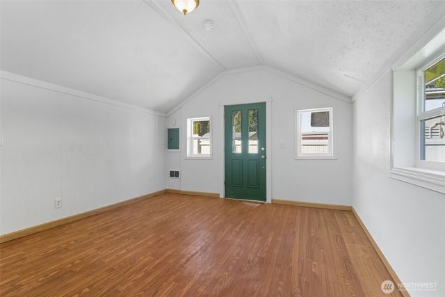 20310 NW Cedar Lane, Poulsbo, WA 98370