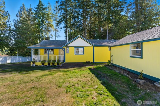 20310 NW Cedar Lane, Poulsbo, WA 98370