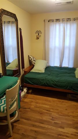 4615 Woodside Street, Houston, TX 77023