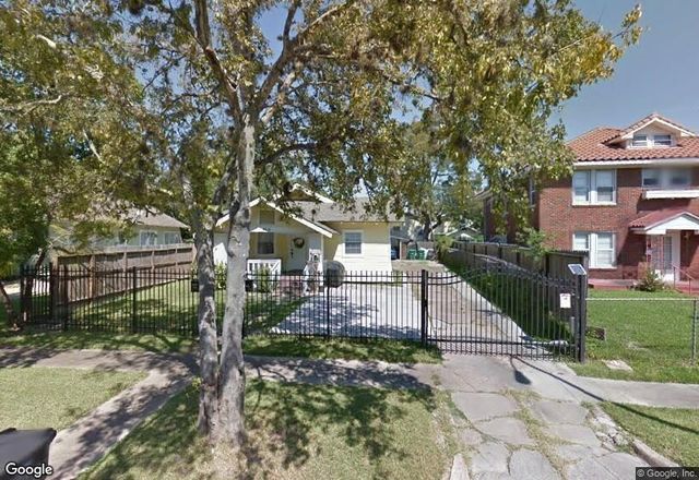 4615 Woodside Street, Houston, TX 77023