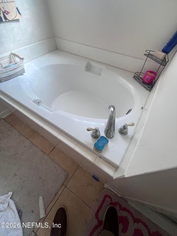 1450 ELSA Drive, Jacksonville, FL 32218