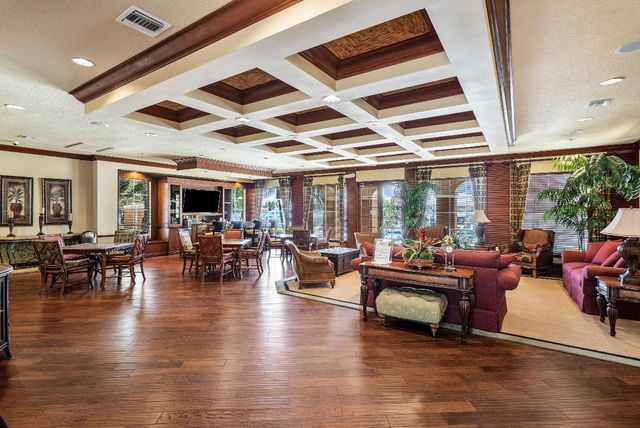 157 Yacht Club Way 306, Hypoluxo, FL 33462