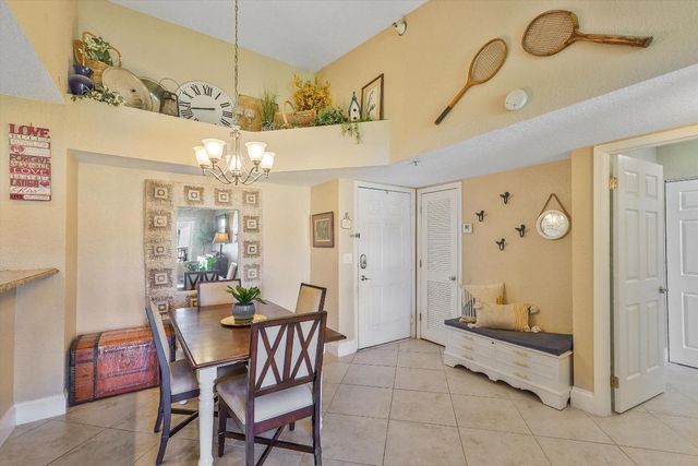 157 Yacht Club Way 306, Hypoluxo, FL 33462